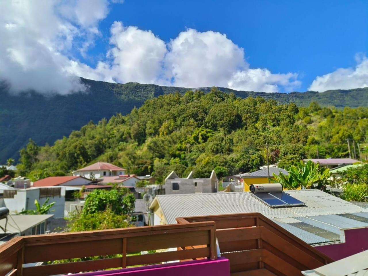 Apartmán Chez Claudia Salazie Exteriér fotografie